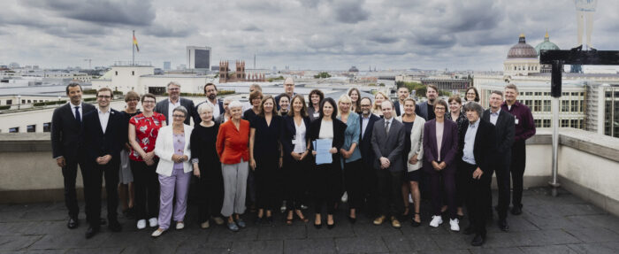 Read more about the article FORUM MENSCHENRECHTE im Gespräch mit Außenministerin Baerbock